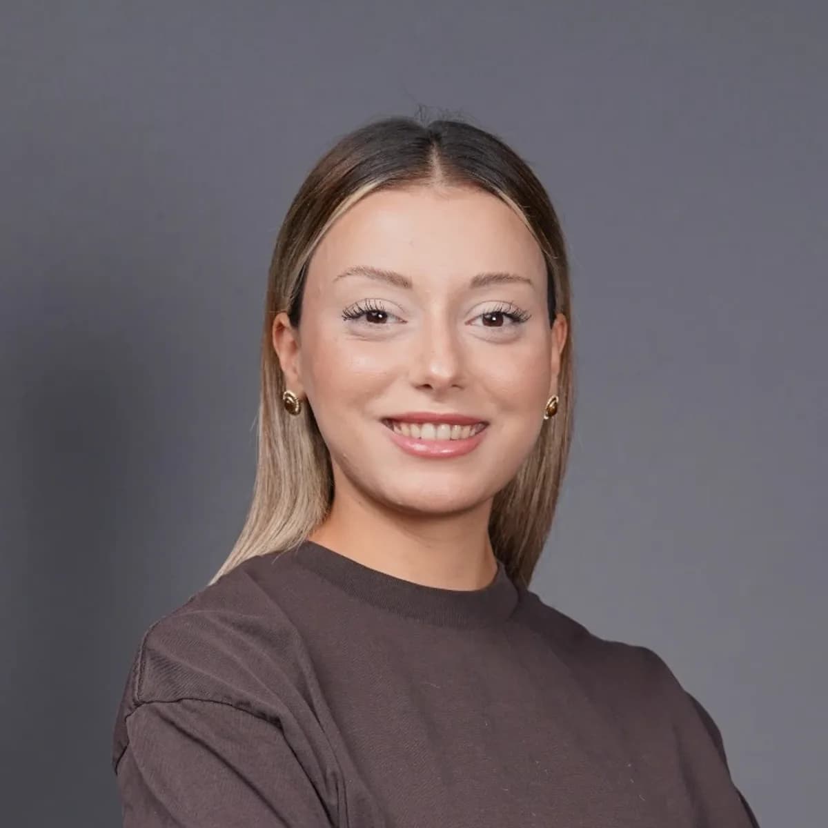 Gülsenur A. — Human Resources