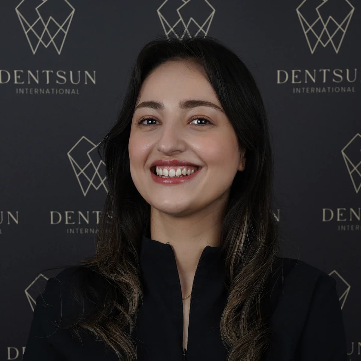 Sultan Çelikci — Dentist